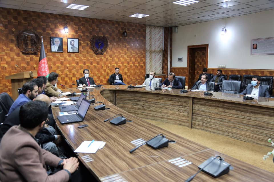 چگونه‌گی ارزیابی بانک جهانی در پیوند به عملکردهای سازمان صحی جهان و‌ یونیسف در بحران ویروس کرونا در کشور مورد بحث قرار گرفت.