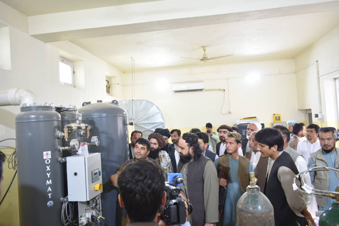 بخش تولید آکسیجن در شفاخانه کووید - ۱۹- ولایت تخار افتتاح و به بهره برداری سپرده شد