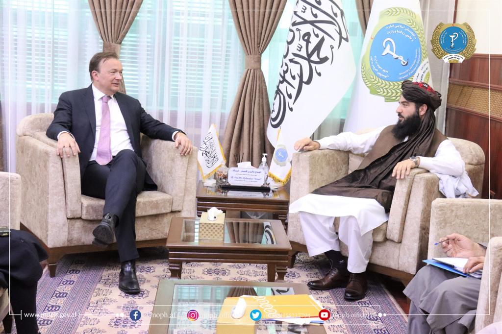 د عامې روغتیا وزیر، ډاکټر قلندر عباد په افغانستان کې د ناروې له سفیر، پاول کلومان بکن او ورسره مل پلاوي سره لیدنه ترسره کړه